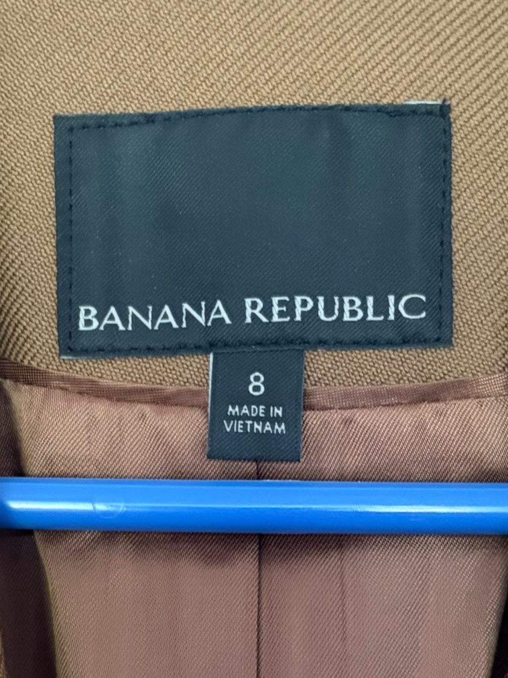 NWOT Banana Republic Women's 8 Blazer Pant Suit Set in color "Camel" 100% Wool - Picture 6 of 10